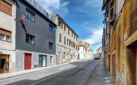 Rock Rooms Pula